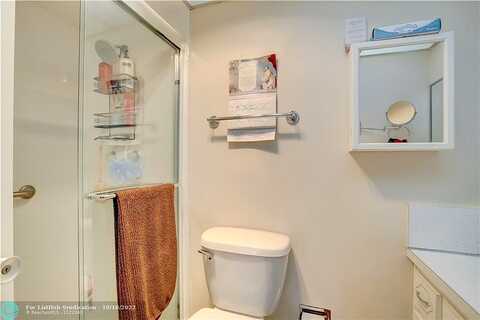 Ne 48Th Ln, Fort Lauderdale, FL 33308