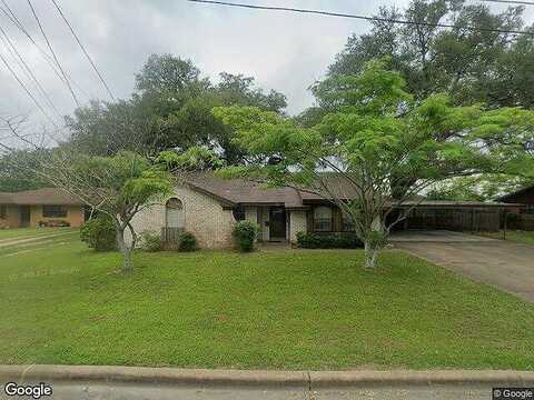 Laurie, LA GRANGE, TX 78945