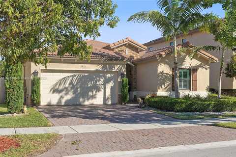 233Rd, HOMESTEAD, FL 33032