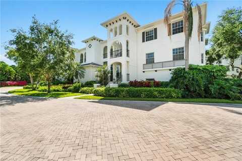815 Bentwater, NAPLES, FL 34108