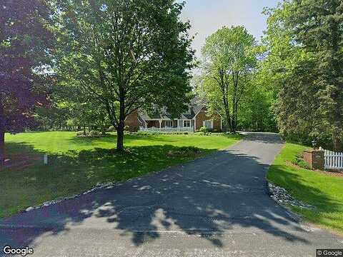 Golfview, WEST BEND, WI 53095