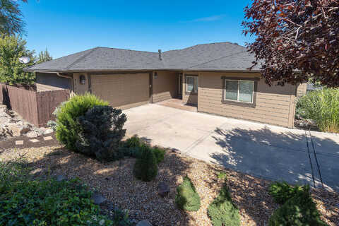 Hillcrest, REDMOND, OR 97756