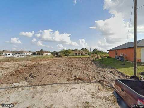 5Th, LEHIGH ACRES, FL 33976