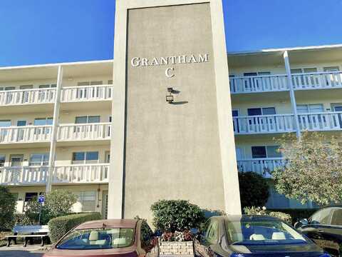 Grantham C, DEERFIELD BEACH, FL 33442