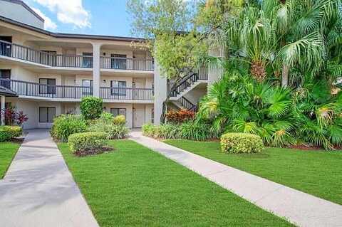 Cedar Lake Dr, Boynton Beach, FL 33437