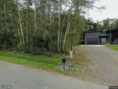 Williams Rd, Oak Harbor, WA 98277