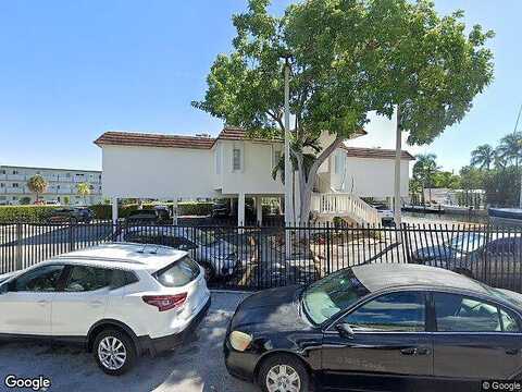 Ixora Ct, North Miami, FL 33181