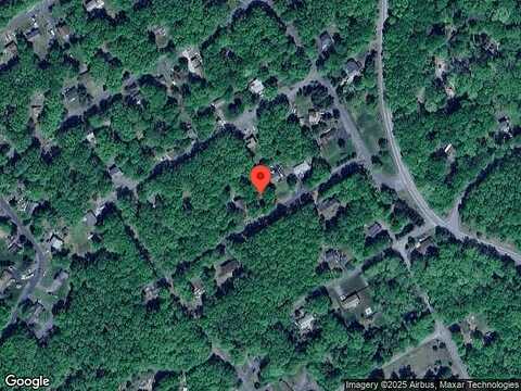 Tamaqua Dr, East Stroudsburg, PA 18302
