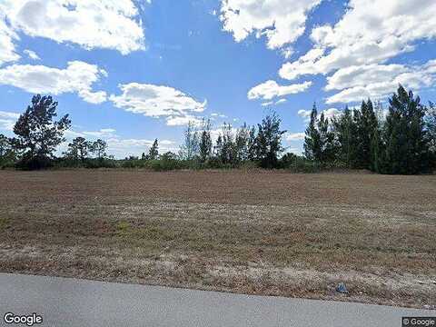 Ne 12Th Ct, Cape Coral, FL 33909