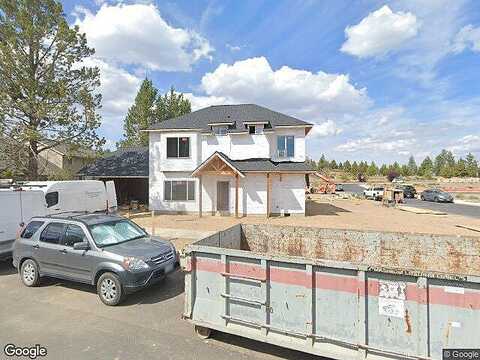 Kira Dr Unit 371, Bend, OR 97702