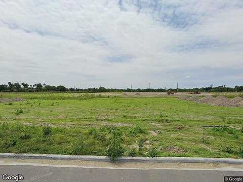 E Duff Court, Harlingen, TX 78552