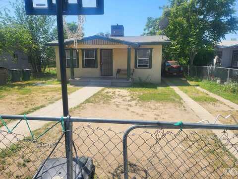 18Th, BAKERSFIELD, CA 93305