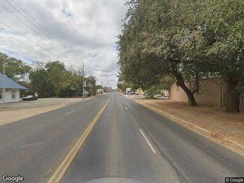 Callie St, Smithville, TX 78957
