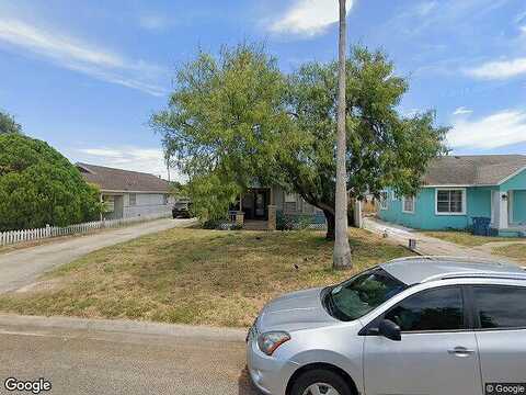 E Adams St Unit 4, Port Isabel, TX 78578