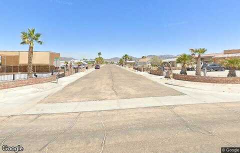 E 45 Ln, Yuma, AZ 85367
