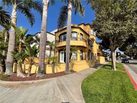 712 Orange Avenue, Huntington Beach, CA 92648