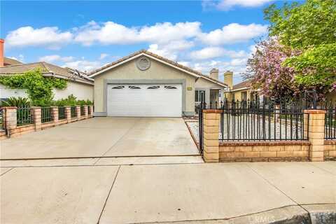 916 Award Drive, Colton, CA 92324