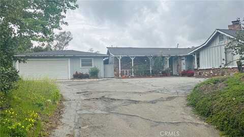 6290 E Rio Grande Drive, Anaheim, CA 92807
