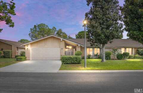 Ashe Road # 24, Bakersfield, CA 93309