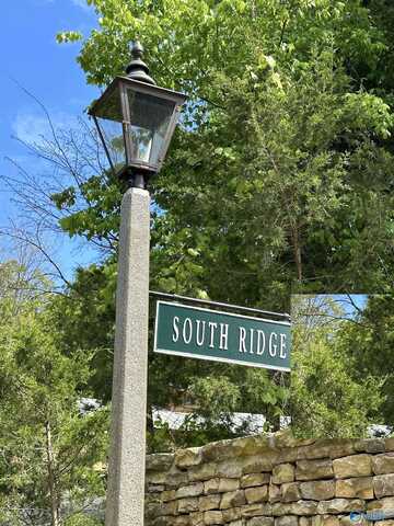 18 South Ridge, Huntsville, AL 35802