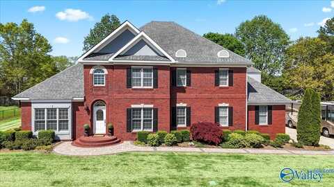 213 Collier Drive, Albertville, AL 35951