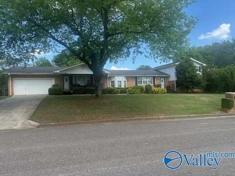 3200 Dyas Drive NW, Huntsville, AL 35810