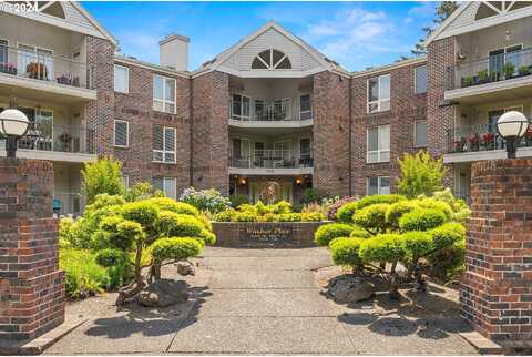 Ne Knott St, Portland, OR 97230