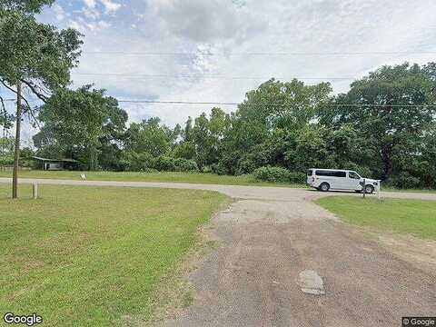 18Th, Hempstead, TX 77445