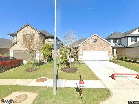Barcelona Heights Trl, Tomball, TX 77377