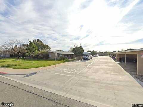 Oakmont Rd Apt 52J, Seal Beach, CA 90740