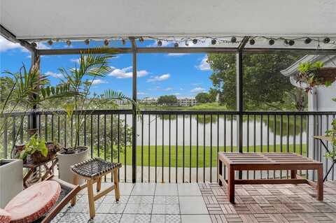 S Oakland Forest Dr, Oakland Park, FL 33309