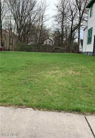 9516 Marah Avenue, Cleveland, OH 44104