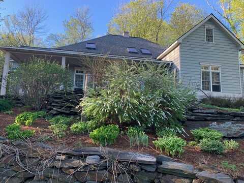 78 Penny Brook Road, Randolph, VT 05060