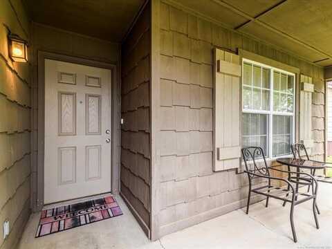 3206 Debbie Lane, Bartlesville, OK 74006