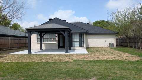 2414 Havenwood Drive, Arlington, TX 76018