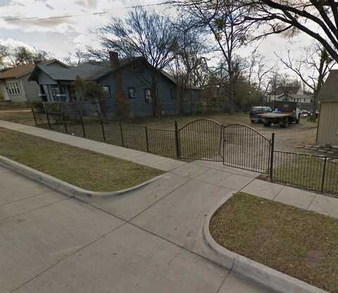 2624 Avenue G, Fort Worth, TX 76105