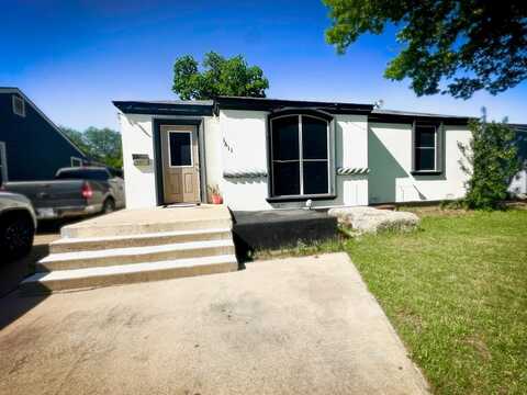 1611 Hansboro Avenue, Dallas, TX 75224