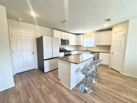 1932 Fox Glove Street, Royse City, TX 75189