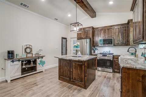313 Broken Rd Road, Perrin, TX 76486