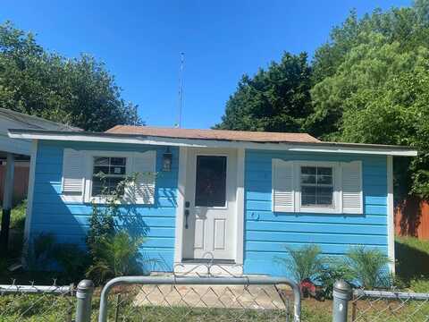 111 Ebner Street, Graford, TX 76449