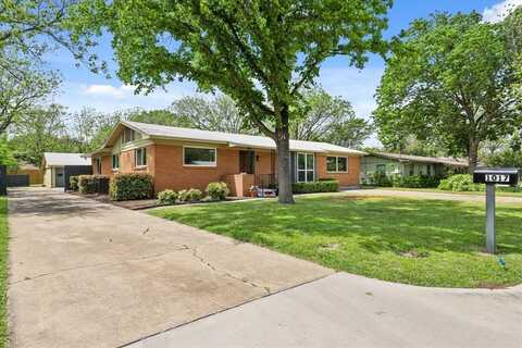 1017 Stanley Street, Denton, TX 76201