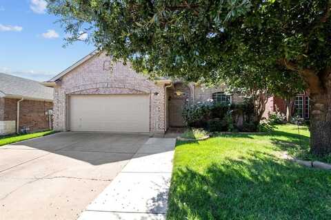 5813 Fathom Drive, Fort Worth, TX 76135