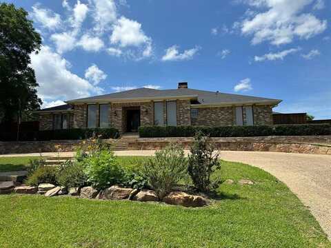 1717 Tobin Trail, Garland, TX 75043