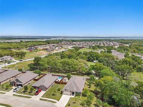 512 Hidden Springs Trail, Azle, TX 76020