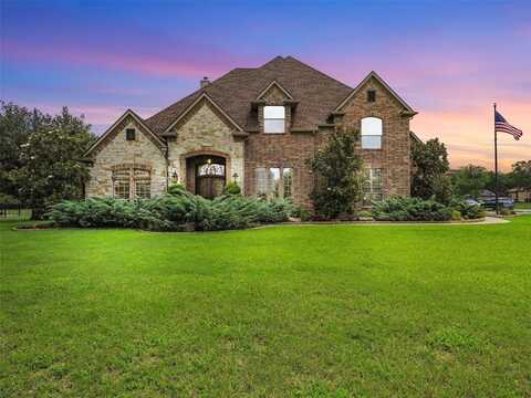 8655 Maplewood Drive, Terrell, TX 75160