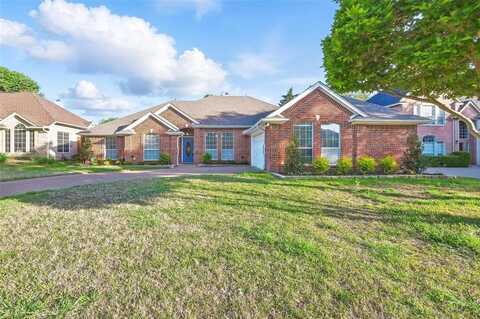 3 Treewood Court, Mansfield, TX 76063