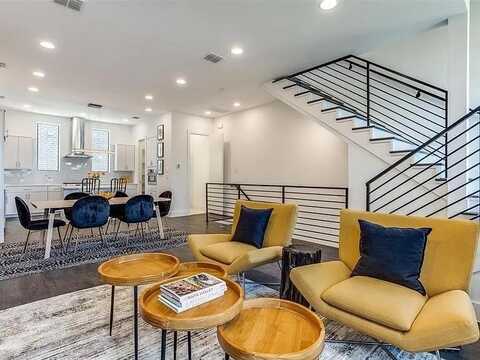 1913 Dowgate Court, Dallas, TX 75204