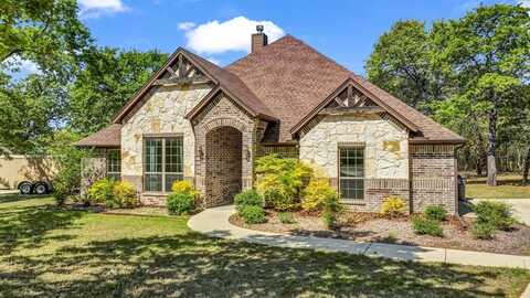 319 Timbers Circle, Poolville, TX 76487