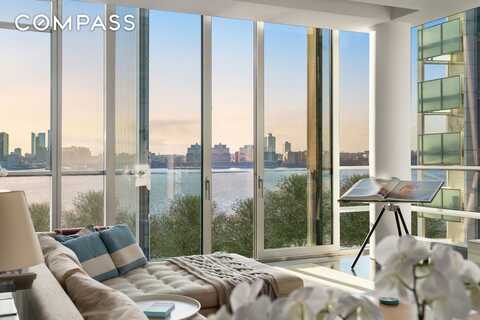 166 Perry Street, New York, NY 10014