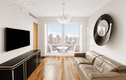 400 Fifth Avenue, New York, NY 10018